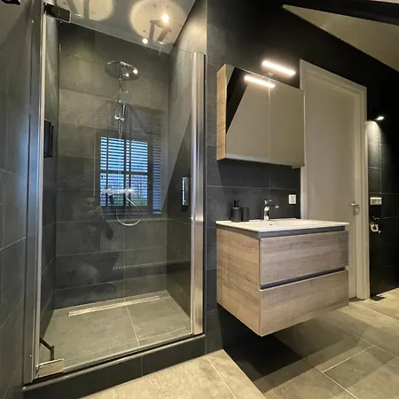 Bed & Breakfast B En B Stipdonk 4*