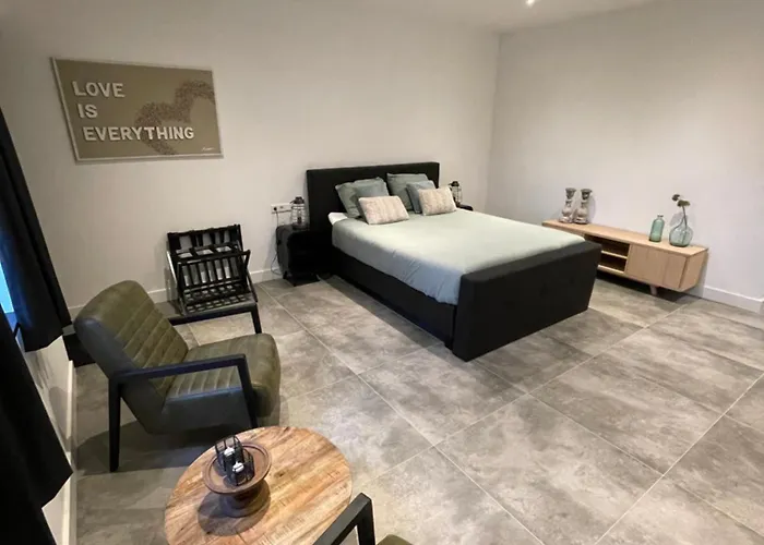 Bed & Breakfast B En B Stipdonk 4*