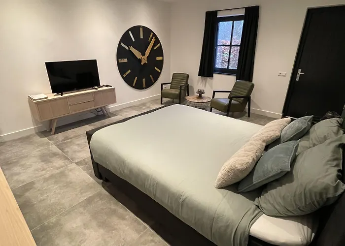 B En B Stipdonk Bed and breakfast 4*